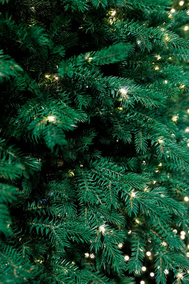 МУРМАНСКАЯ, ель литая с лампочками (2,25 м)2