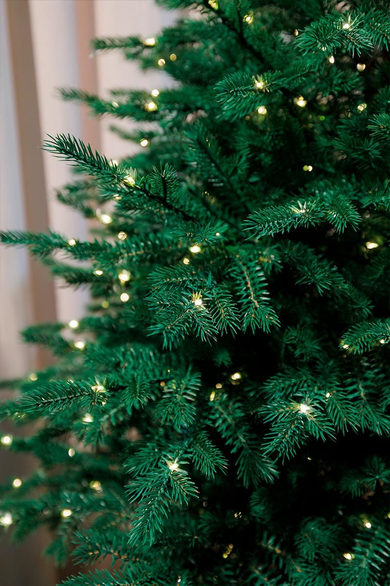 МУРМАНСКАЯ, ель литая с лампочками (2,25 м)2