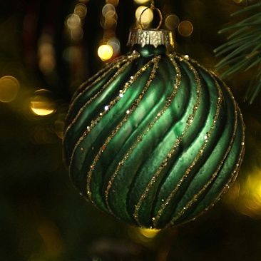 Шар зеленые спирали 8 см 09211