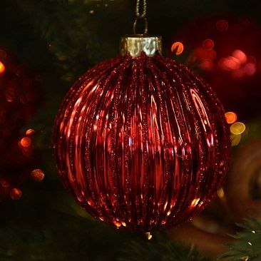 Шар красный рубчик 8 см 07841