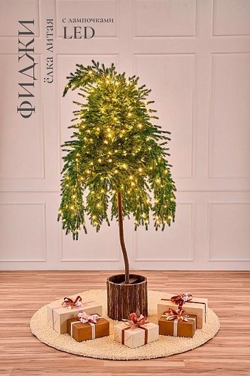 ФИДЖИ с лампочками с деревянной кадушкой (2,3 м)1