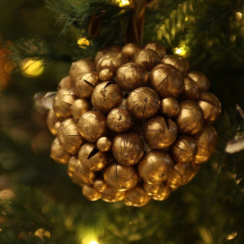 Шар с желудями 10 см натуральный 62632