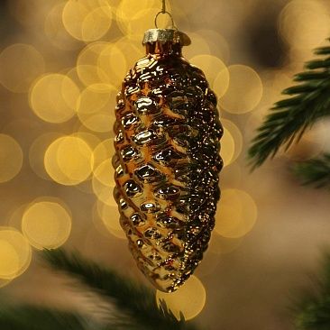Шишка еловая золотая 10 см 18411