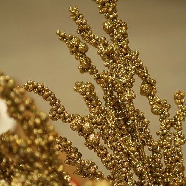 Ветка Ягоды золото 90 см1