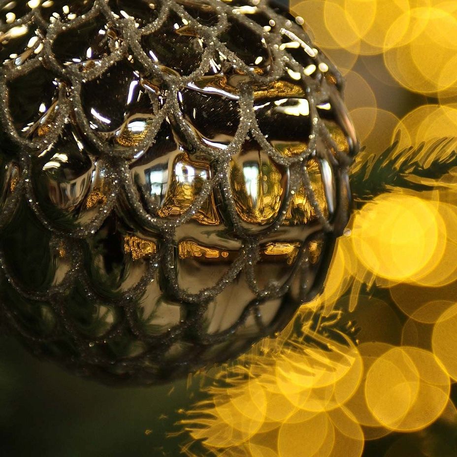 Шар Артишок серебро 10 см 56152