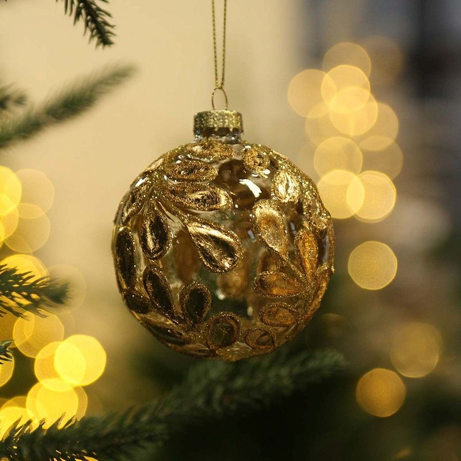 Шар Золотые листья 8 см 55132