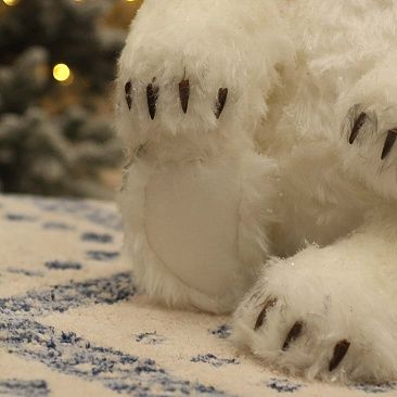 Белый медведь сидит 58 см 30591