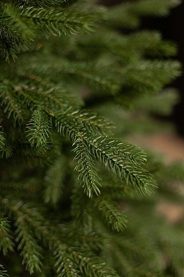 Уральская, ель искусственная литая ПЭ (1,2 м)1